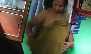 Tamil aunty dress change 1
