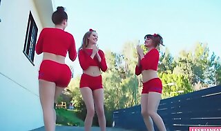 Cheerleaders lesbians make an orgy