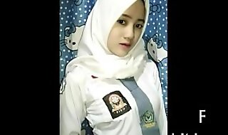 Bokep Koleksi SMA Hijab Ngentot di Hotel FULL:  xxx photograph smahot
