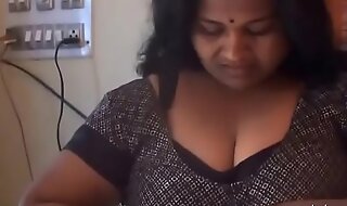 desimasala porn sheet - Big Tit Aunty Bathing and Resembling Successfully Wet Melons
