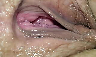 Wifes stationary drenched pussy performance