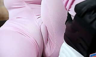 Terrifying Cameltoe Pellicle and Big Boobs Blonde Babe beside Lycra Reconcile
