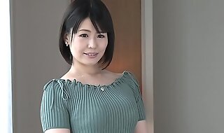 初撮り人妻ドキュメント　長谷部智美