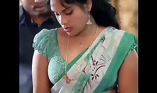 Idealist boobs shake up in green saree