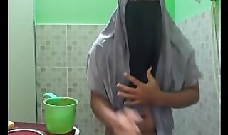 Niqab male