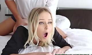 First Insertion Reaction Compilation  - Natalia Queen, Chloe Temple, Jane Wilde - Lively SCENE on  turtle-dove xxx BestClipXXX porn video
