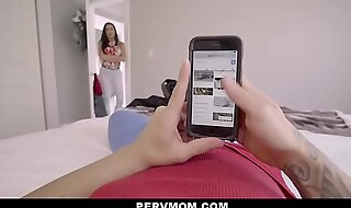 Pervmom - sexy cougar gets her pussy beat up by big cock