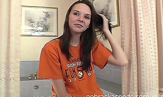 Cute brunette community college girl from cedar rapids iowa first time porn