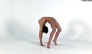 Super flexible hot gymnast raykina