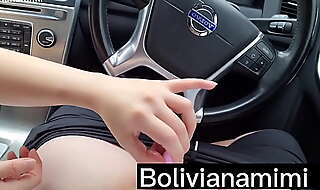 Flagrada chupando rola com bala no estacionamento do shopping quer ver onlyfans bolivianamimi
