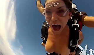 [1280x720] 會員獨家跳傘運動BADASS, Members Exclusive Skydiving  Txxx.com
